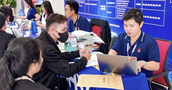 Hướng dẫn đăng ký đại học từ xa trường Đại học Hùng Vương Tp.HCM chi tiết từ A–Z
